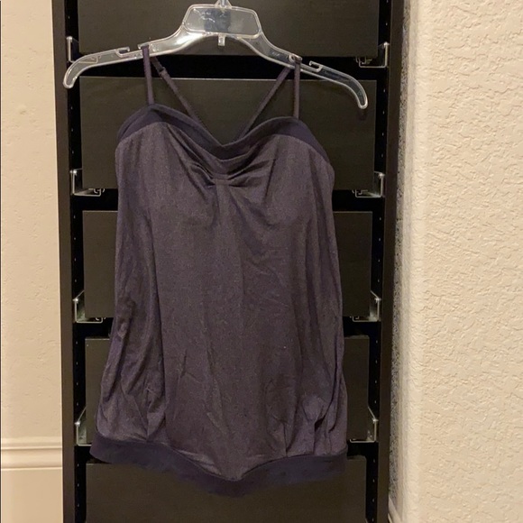 Workout top lulu lemon - Picture 1 of 4